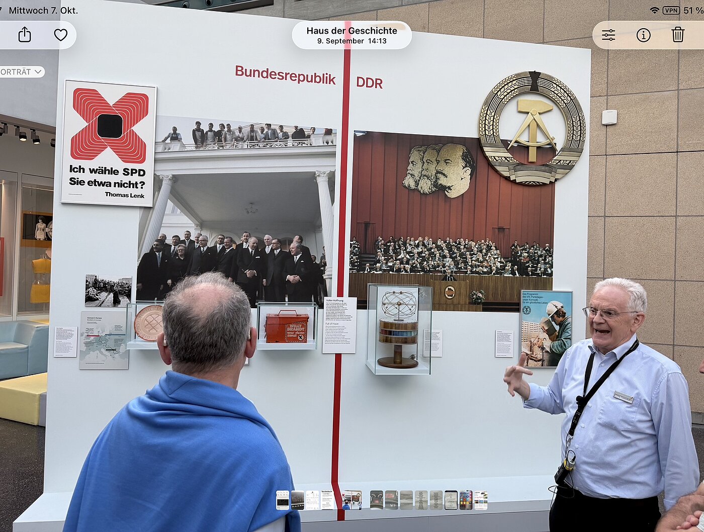 Die Ausstellung stellt deutlich die Unterschiede der beiden deutschen Staaten dar.
