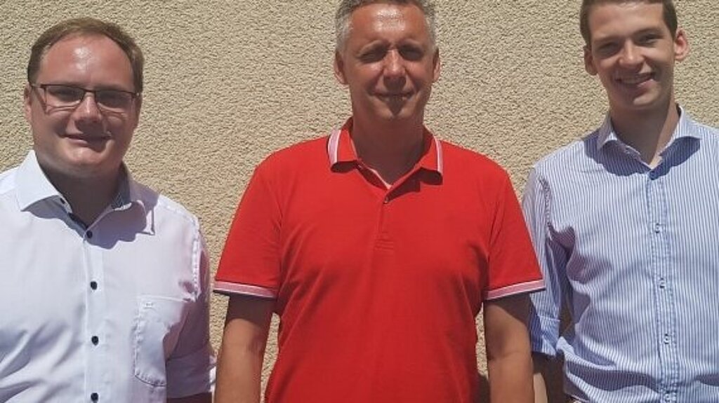 20190806_Bundeswehrfeuerwehr Der Bundesvorsitzende Thomas Schönberger mit den neuen Kollegen Robin Bracht und Nicolas Häpp bei der Bundesvorstandssitzung vom 24.06.2019 20190806_Bundeswehrfeuerwehr