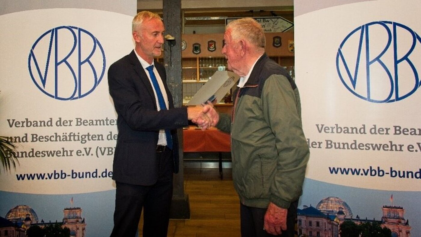 20220715_Ehrung_Rupp_Stetten_a.k.M Ehrung des Kollegen Herrn Eitel Rupp für 50 Jahre Mitgliedschaft im Verband 20220715_Ehrung_Rupp_Stetten_a.k.M