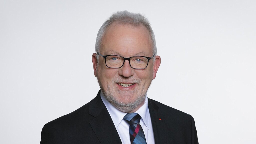 Wolfgang Hellmich, SPD, Mitglied Deutscher Bundestag, MdB. Wolfgang Hellmich, SPD, Mitglied Deutscher Bundestag, MdB. Wolfgang Hellmich, SPD, Mitglied Deutscher Bundestag, MdB.