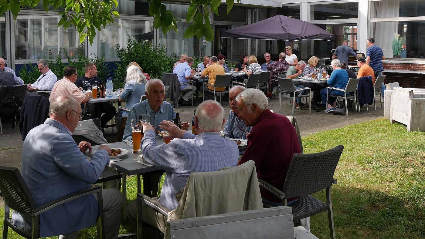 Grillen Standortgruppe Kiel Grillen Standortgruppe Kiel