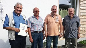 Mitgliederversammlung & Ehrung der StOGr Sonthofen/Kempten Von links: Gerhard Laggies, Reinhardt Wagner, 1. Vorsitzender Roland Walter und Rolf Dömling Mitgliederverwaltung & Ehrung der StOGr Sonthofen/Kempten
