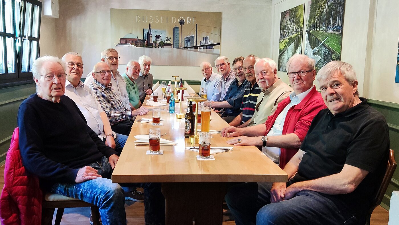 Pensionaers-Stammtisch_Duesseldorf Pensionaers-Stammtisch_Duesseldorf