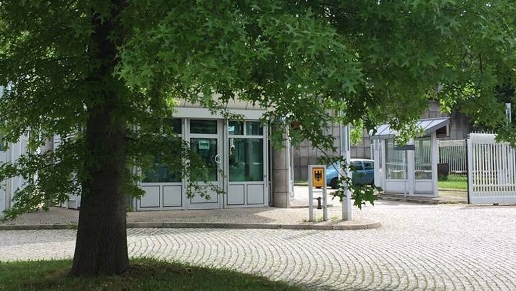 Bundesamt für Ausrüstung, Informationstechnik und Nutzung der Bundeswehr (BAAINBw) Bundesamt für Ausrüstung, Informationstechnik und Nutzung der Bundeswehr (BAAINBw)