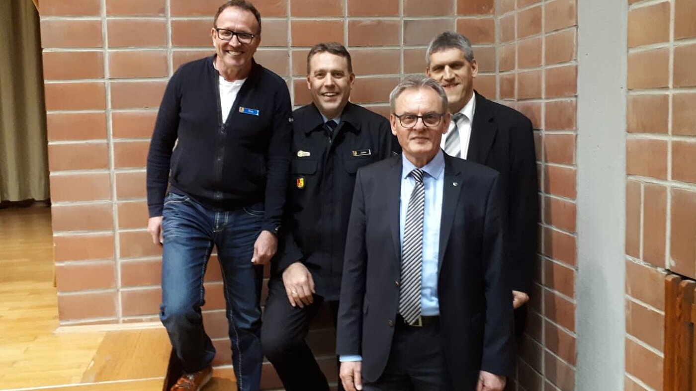 Bundesvorsitzender Wolfram Kamm bei der Bundeswehrfeuerwehr in Sonthofen Bundesvorsitzender Wolfram Kamm bei der Bundeswehrfeuerwehr in Sonthofen