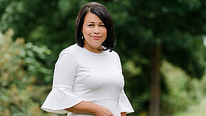 Milanie Hengst - Vorsitzende dbb frauen Milanie Hengst - Vorsitzende dbb frauen