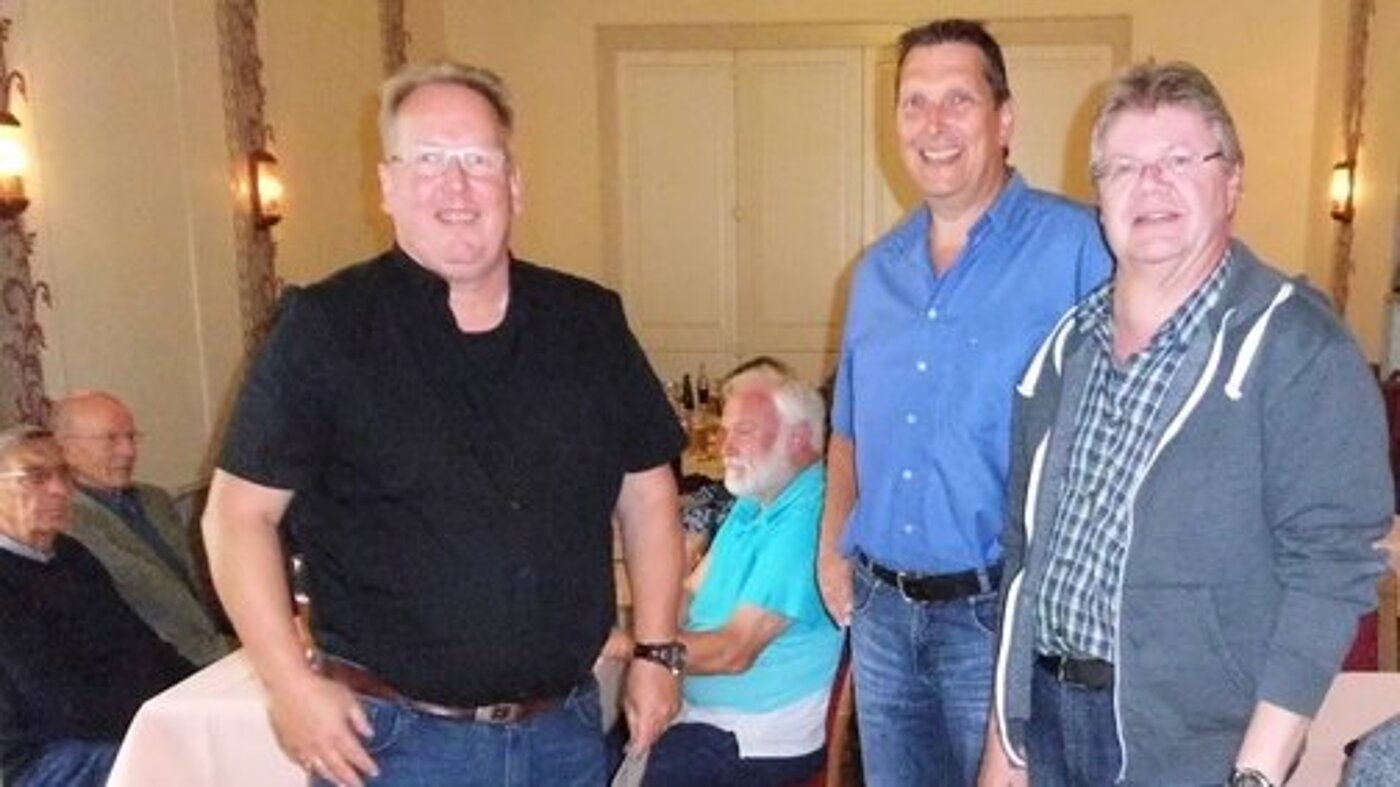 Ausflug der Standortgruppe Husum 2017 von links: Cay-Jörg Dietz, Standortgruppenvorsitzender Dirk Ulrich, Bereichsvorsitzender Peter Maschmeyer
Ausflug der Standortgruppe Husum 2017