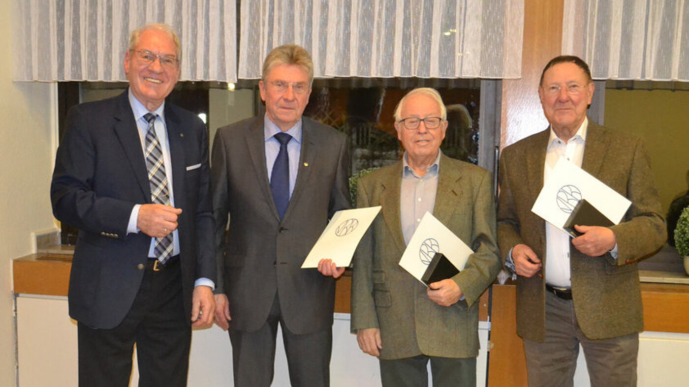 20108 Ehrungen Koblenz Standortgruppe Koblenz Ehrungen zum Jahresabschluss Standortgruppe Koblenz Ehrungen zum Jahresabschluss