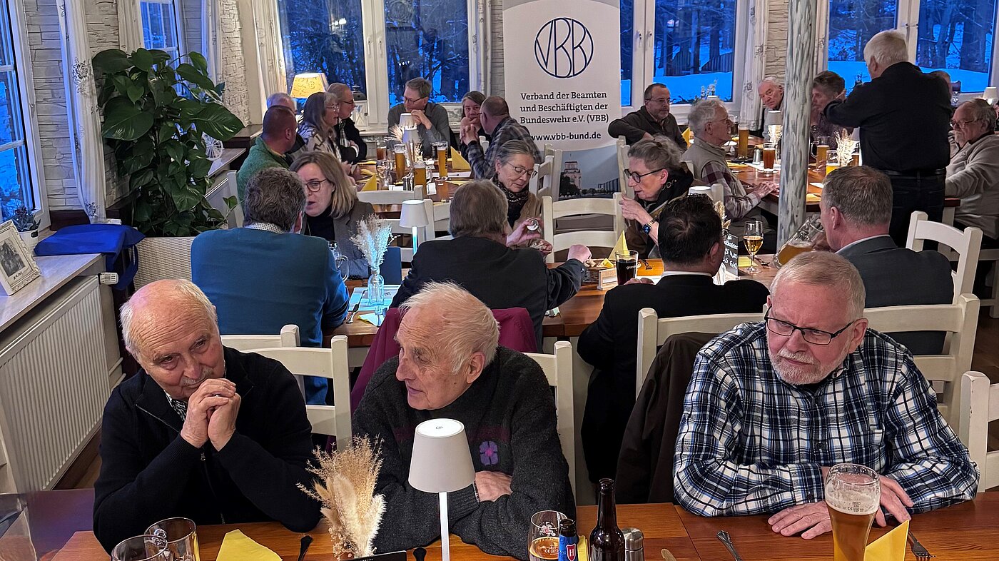 Grünkohlessen der Standortgruppe Kiel Grünkohlessen der Standortgruppe Kiel