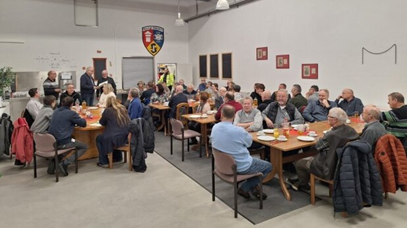 Tagesausflug der Standortgruppen Fritzlar und Stadtallendorf Tagesausflug der Standortgruppen Fritzlar und Stadtallendorf