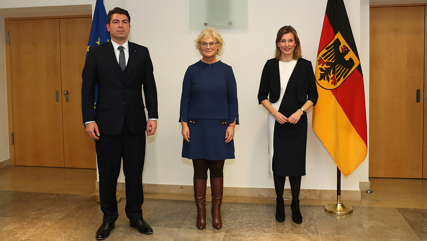 Ernennung Parlamentarische Staatssekretäre BMVg 2021 Ernennung Parlamentarische Staatssekretäre BMVg 2021