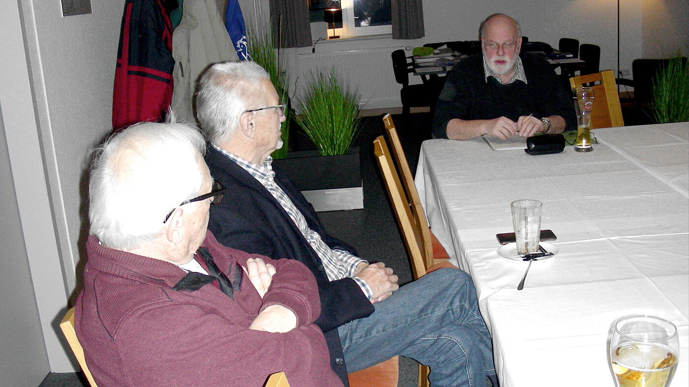 20240131_Jahresversammlung_StOGrp_Bremen2 Herr Kross; Herr Herbst; Herr Karl Nowotny (v.l.n.r.) 20240131_Jahresversammlung_StOGrp_Bremen2