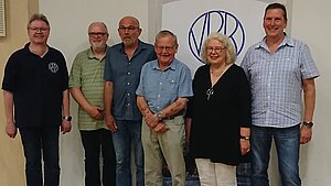 Mitgliederversammlung Husum v.l.n.r. Peter Maschmeyer, Peter Jacubowsky, Frank Ideus, Horst Engel, Ines Richert, Dirk Ulrich