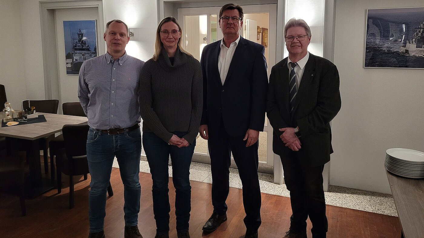 Traditionelles_Gruenkohlessen_und_Wahl_der_neuen_Standortgruppenvorsitzenden Traditionelles_Gruenkohlessen_und_Wahl_der_neuen_Standortgruppenvorsitzenden