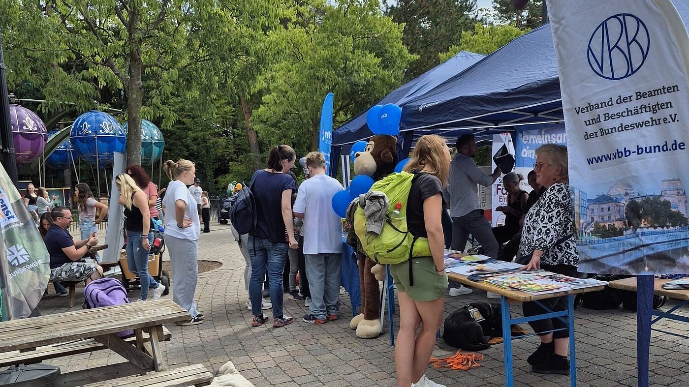 vbb jugend beim Bundeswehrfamilientag in Haßloch zu Gast vbb jugend beim Bundeswehrfamilientag in Haßloch zu Gast