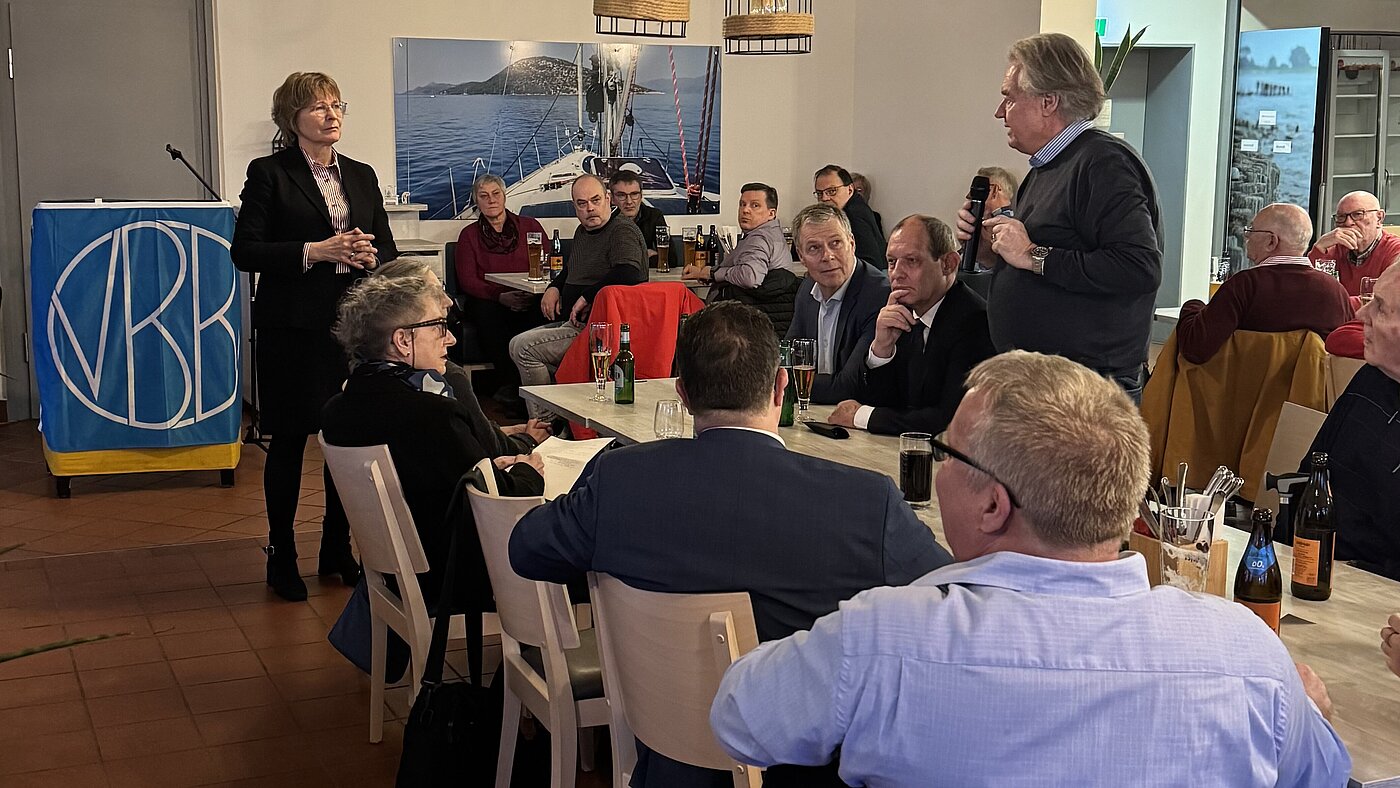 Bericht_ueber_Gruenkohlessen Bericht_ueber_Gruenkohlessen