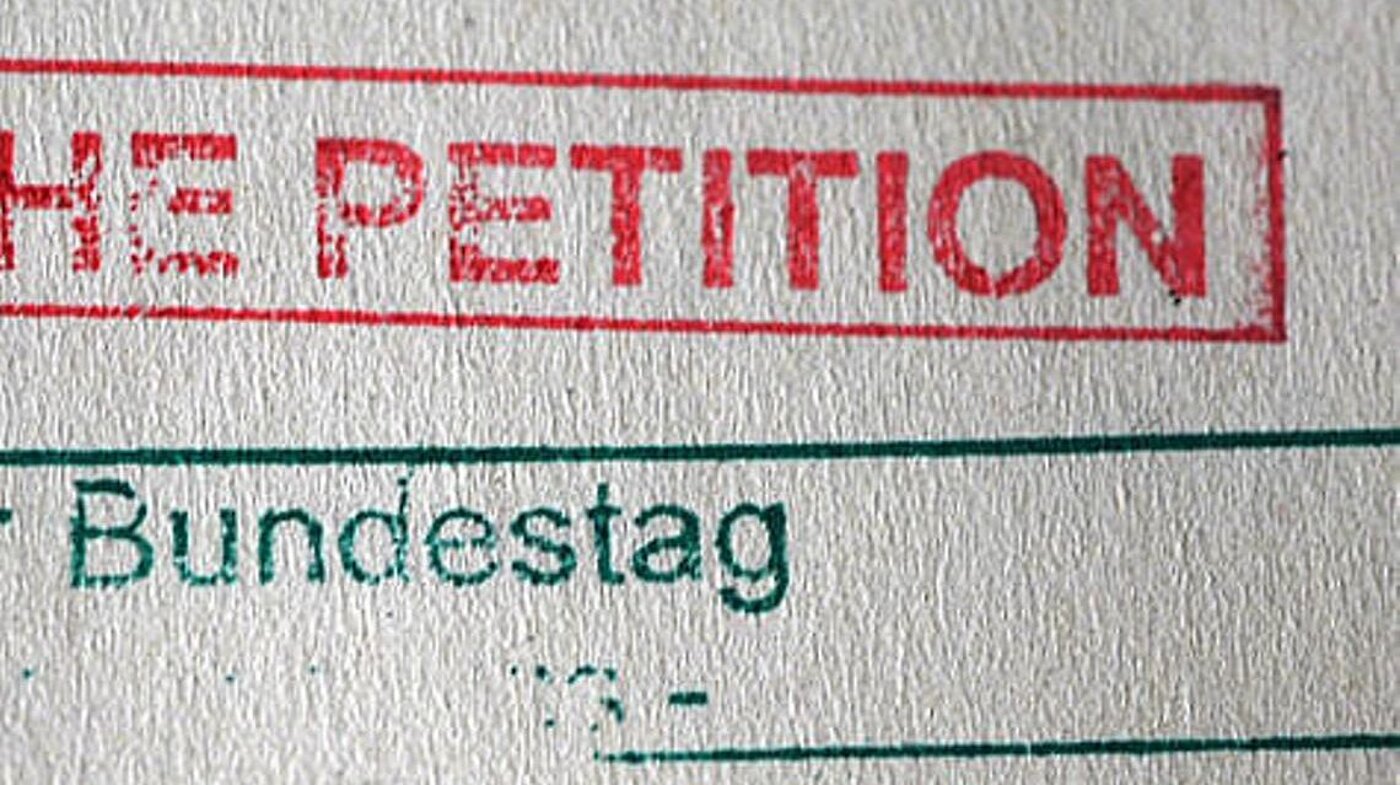 Petition Deutscher Bundestag Blick in die Registratur der Anträge des Petitionsausschusses Petition Deutscher Bundestag